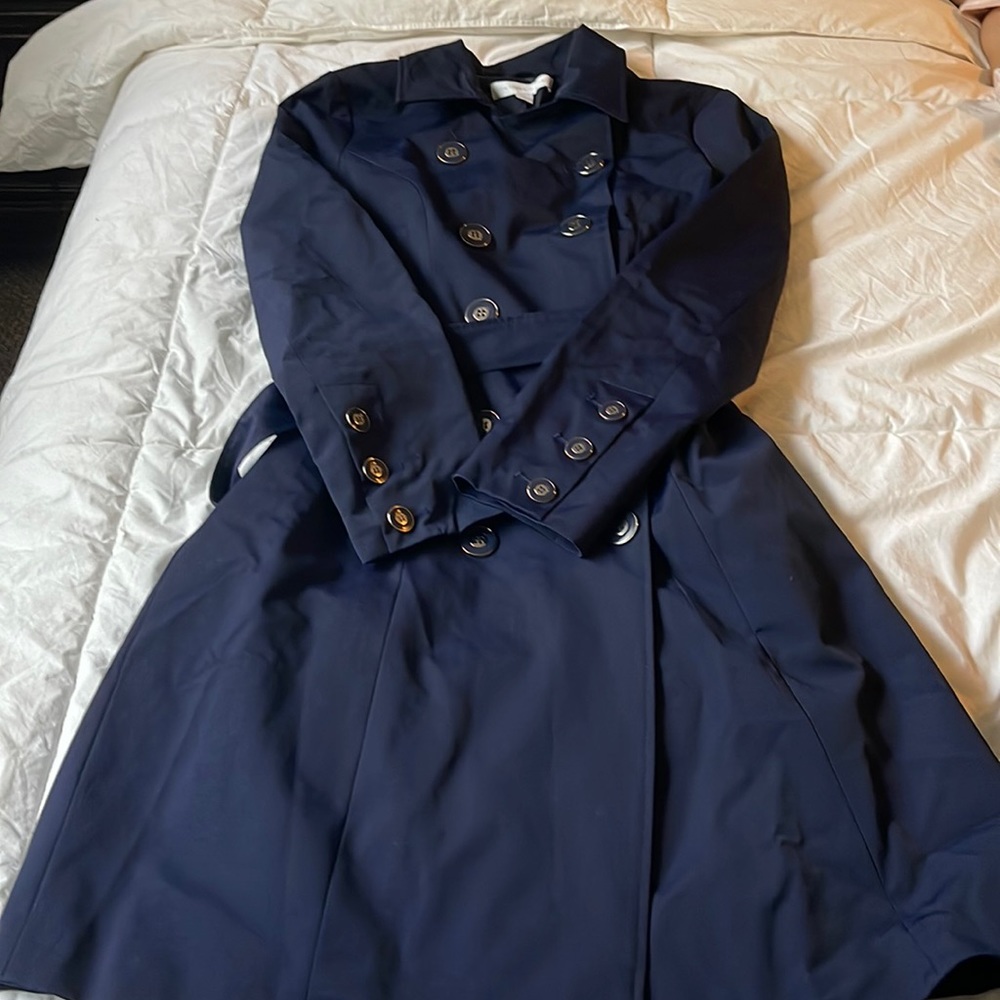 brand new womens trench size m